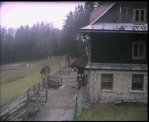 SkiAreál - Horský hotel Vsacký Cáb - Terasa horského hotelu - 7.12.2025 v 15:30 SkiAreál - Horský hotel Vsacký Cáb - Terasa horského hotelu - 7.12.2025 v 15:30