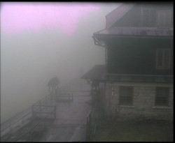 Terasa horského hotelu