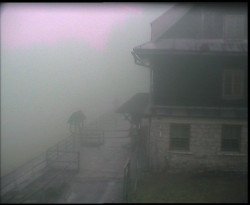 Terasa horského hotelu