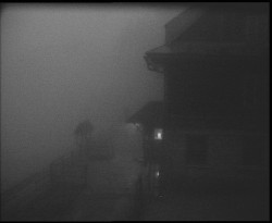 Terasa horského hotelu