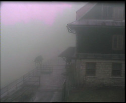 Terasa horského hotelu