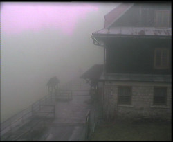 Terasa horského hotelu