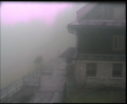 Terasa horského hotelu