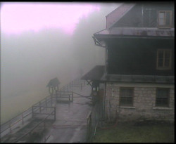 Terasa horského hotelu