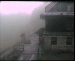 Terasa horského hotelu