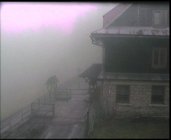 Terasa horského hotelu