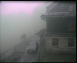 Terasa horského hotelu