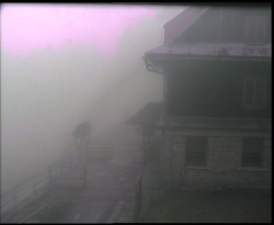 Terasa horského hotelu