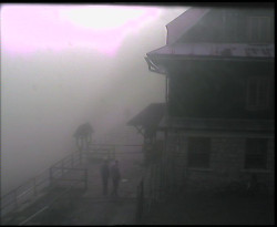 Terasa horského hotelu