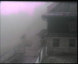 Terasa horského hotelu