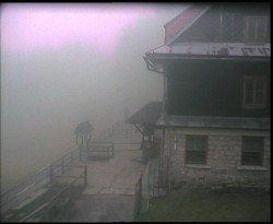 Terasa horského hotelu