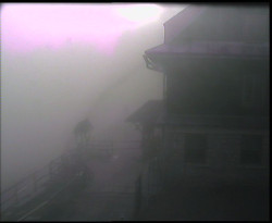 Terasa horského hotelu