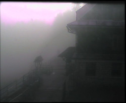 Terasa horského hotelu