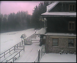 SkiAreál - Horský hotel Vsacký Cáb - Terasa horského hotelu - 7.1.2026 v 15:30 SkiAreál - Horský hotel Vsacký Cáb - Terasa horského hotelu - 7.1.2026 v 15:30