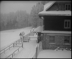 Terasa horského hotelu
