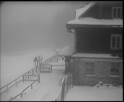 Terasa horského hotelu