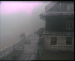 Terasa horského hotelu