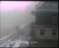 Terasa horského hotelu