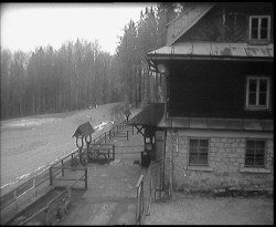 Terasa horského hotelu