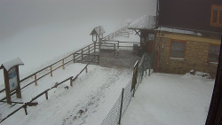 Terasa horského hotelu