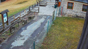 SkiAreál - Horský hotel Vsacký Cáb - Terasa horského hotelu - 16.3.2026 v 17:45 SkiAreál - Horský hotel Vsacký Cáb - Terasa horského hotelu - 16.3.2026 v 17:45