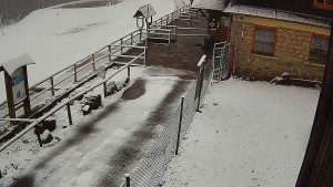 SkiAreál - Horský hotel Vsacký Cáb - Terasa horského hotelu - 26.3.2026 v 07:00 SkiAreál - Horský hotel Vsacký Cáb - Terasa horského hotelu - 26.3.2026 v 07:00