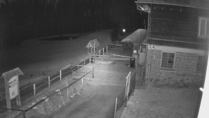 SkiAreál - Horský hotel Vsacký Cáb - Terasa horského hotelu - 8.4.2026 v 05:15 SkiAreál - Horský hotel Vsacký Cáb - Terasa horského hotelu - 8.4.2026 v 05:15