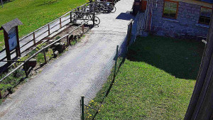SkiAreál - Horský hotel Vsacký Cáb - Terasa horského hotelu - 1.5.2026 v 14:15 SkiAreál - Horský hotel Vsacký Cáb - Terasa horského hotelu - 1.5.2026 v 14:15