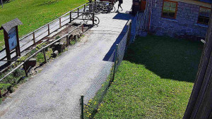 SkiAreál - Horský hotel Vsacký Cáb - Terasa horského hotelu - 1.5.2026 v 14:30 SkiAreál - Horský hotel Vsacký Cáb - Terasa horského hotelu - 1.5.2026 v 14:30