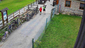 SkiAreál - Horský hotel Vsacký Cáb - Terasa horského hotelu - 1.5.2026 v 15:45 SkiAreál - Horský hotel Vsacký Cáb - Terasa horského hotelu - 1.5.2026 v 15:45
