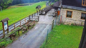 SkiAreál - Horský hotel Vsacký Cáb - Terasa horského hotelu - 16.5.2026 v 07:30 SkiAreál - Horský hotel Vsacký Cáb - Terasa horského hotelu - 16.5.2026 v 07:30