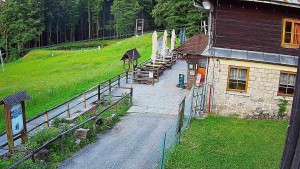 SkiAreál - Horský hotel Vsacký Cáb - Terasa horského hotelu - 9.6.2026 v 05:30 SkiAreál - Horský hotel Vsacký Cáb - Terasa horského hotelu - 9.6.2026 v 05:30