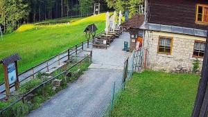 SkiAreál - Horský hotel Vsacký Cáb - Terasa horského hotelu - 9.6.2026 v 06:00 SkiAreál - Horský hotel Vsacký Cáb - Terasa horského hotelu - 9.6.2026 v 06:00