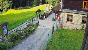 SkiAreál - Horský hotel Vsacký Cáb - Terasa horského hotelu - 9.6.2026 v 06:15 SkiAreál - Horský hotel Vsacký Cáb - Terasa horského hotelu - 9.6.2026 v 06:15