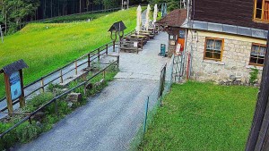 SkiAreál - Horský hotel Vsacký Cáb - Terasa horského hotelu - 9.6.2026 v 06:30 SkiAreál - Horský hotel Vsacký Cáb - Terasa horského hotelu - 9.6.2026 v 06:30