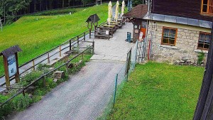 SkiAreál - Horský hotel Vsacký Cáb - Terasa horského hotelu - 9.6.2026 v 08:45 SkiAreál - Horský hotel Vsacký Cáb - Terasa horského hotelu - 9.6.2026 v 08:45