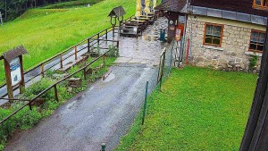 SkiAreál - Horský hotel Vsacký Cáb - Terasa horského hotelu - 10.6.2026 v 08:15 SkiAreál - Horský hotel Vsacký Cáb - Terasa horského hotelu - 10.6.2026 v 08:15