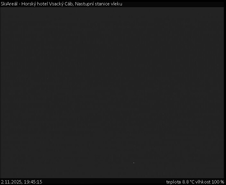 SkiAreál - Horský hotel Vsacký Cáb - Nastupní stanice vleku - 2.11.2025 v 19:45 SkiAreál - Horský hotel Vsacký Cáb - Nastupní stanice vleku - 2.11.2025 v 19:45