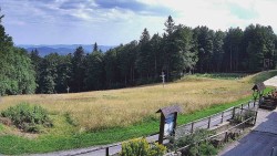 Lift boarding station