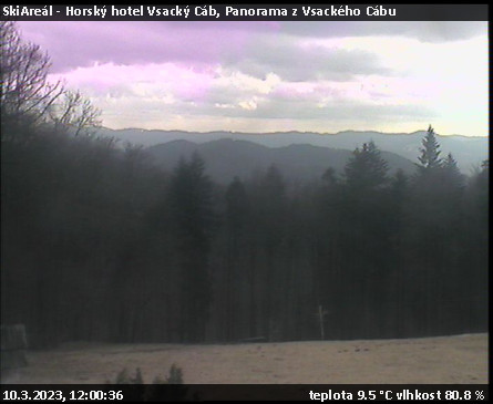 SkiAreál - Horský hotel Vsacký Cáb - Panorama z Vsackého Cábu - 10.3.2023 v 12:00