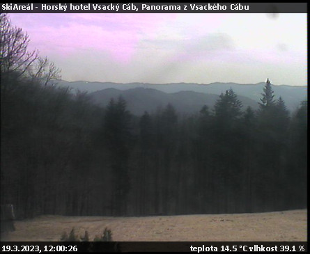 SkiAreál - Horský hotel Vsacký Cáb - Panorama z Vsackého Cábu - 19.3.2023 v 12:00