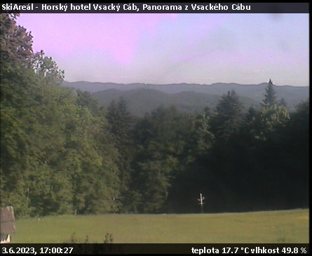 SkiAreál - Horský hotel Vsacký Cáb - Panorama z Vsackého Cábu - 3.6.2023 v 17:00