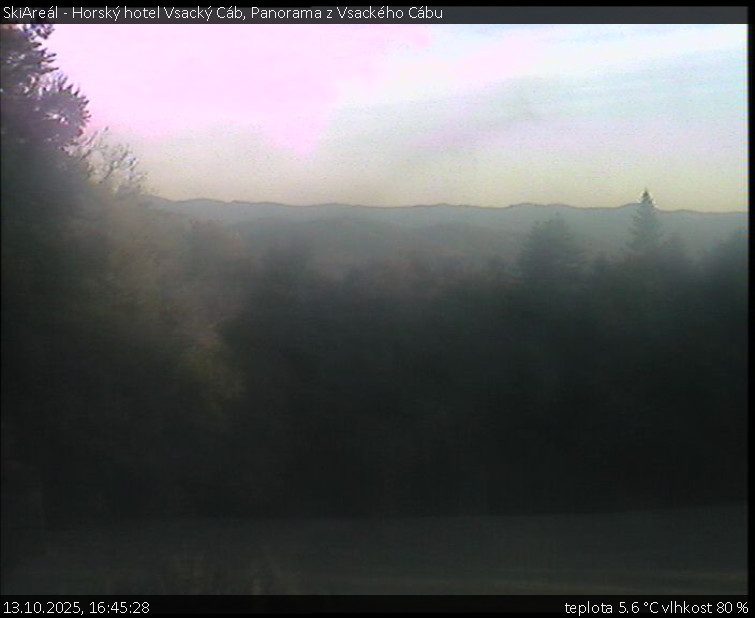 SkiAreál - Horský hotel Vsacký Cáb - Panorama z Vsackého Cábu - 13.10.2025 v 16:45 SkiAreál - Horský hotel Vsacký Cáb - Panorama z Vsackého Cábu - 13.10.2025 v 16:45