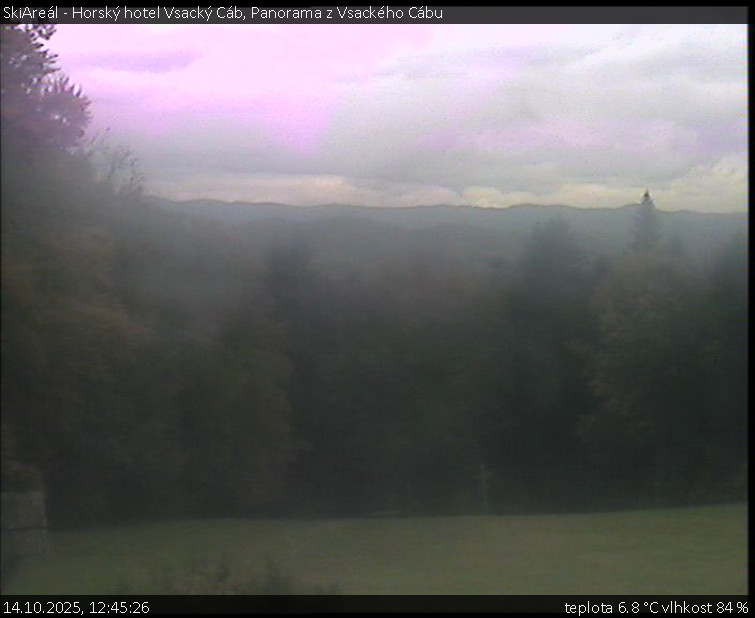 SkiAreál - Horský hotel Vsacký Cáb - Panorama z Vsackého Cábu - 14.10.2025 v 12:45 SkiAreál - Horský hotel Vsacký Cáb - Panorama z Vsackého Cábu - 14.10.2025 v 12:45