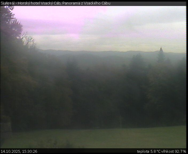 SkiAreál - Horský hotel Vsacký Cáb - Panorama z Vsackého Cábu - 14.10.2025 v 15:30 SkiAreál - Horský hotel Vsacký Cáb - Panorama z Vsackého Cábu - 14.10.2025 v 15:30