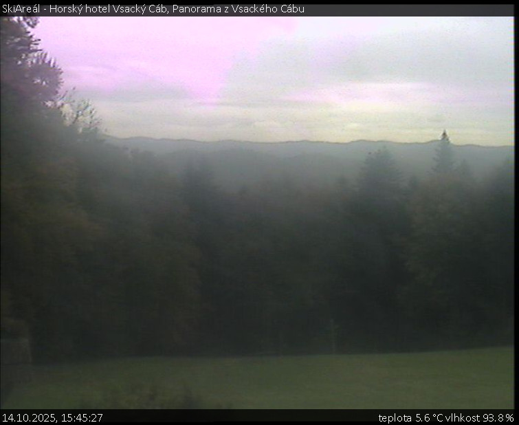 SkiAreál - Horský hotel Vsacký Cáb - Panorama z Vsackého Cábu - 14.10.2025 v 15:45 SkiAreál - Horský hotel Vsacký Cáb - Panorama z Vsackého Cábu - 14.10.2025 v 15:45