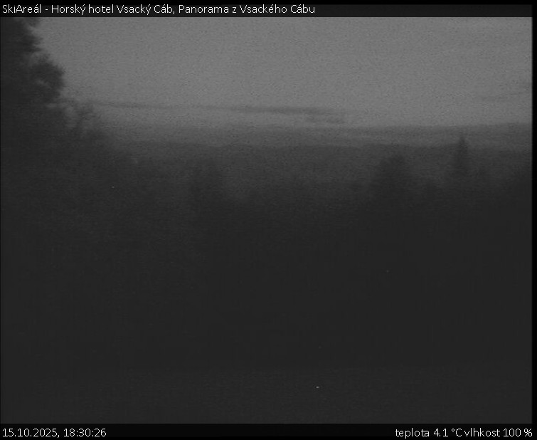 SkiAreál - Horský hotel Vsacký Cáb - Panorama z Vsackého Cábu - 15.10.2025 v 18:30 SkiAreál - Horský hotel Vsacký Cáb - Panorama z Vsackého Cábu - 15.10.2025 v 18:30