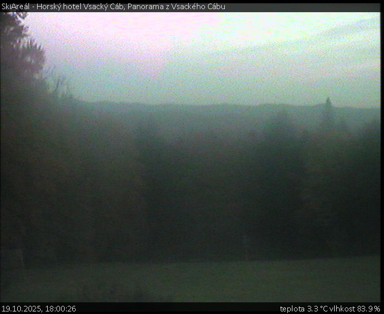 SkiAreál - Horský hotel Vsacký Cáb - Panorama z Vsackého Cábu - 19.10.2025 v 18:00 SkiAreál - Horský hotel Vsacký Cáb - Panorama z Vsackého Cábu - 19.10.2025 v 18:00