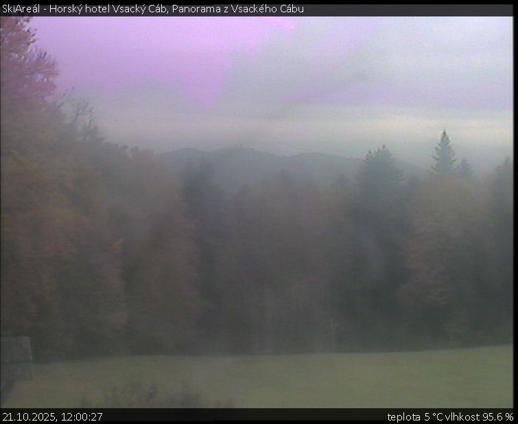 SkiAreál - Horský hotel Vsacký Cáb - Panorama z Vsackého Cábu - 21.10.2025 v 12:00 SkiAreál - Horský hotel Vsacký Cáb - Panorama z Vsackého Cábu - 21.10.2025 v 12:00