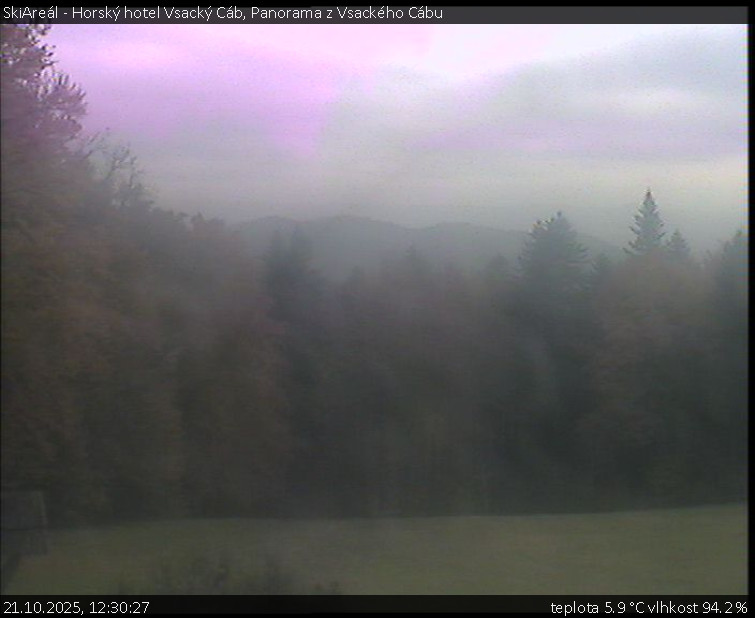 SkiAreál - Horský hotel Vsacký Cáb - Panorama z Vsackého Cábu - 21.10.2025 v 12:30 SkiAreál - Horský hotel Vsacký Cáb - Panorama z Vsackého Cábu - 21.10.2025 v 12:30